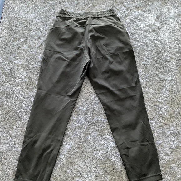 Babaton Weekender Pant - Picture 2 of 3